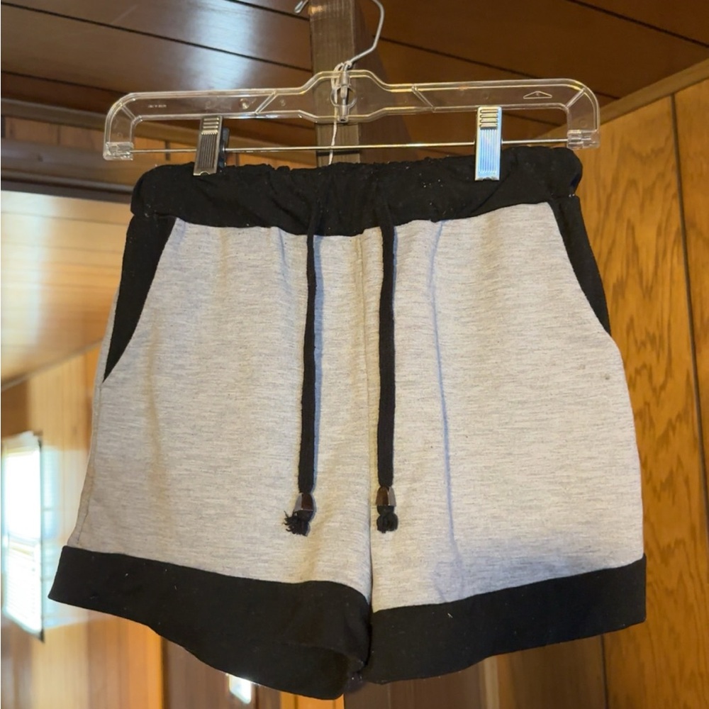 Women’s shorts